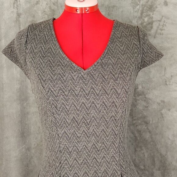 Womens office ready grey stretch dress - Picture 2 of 13